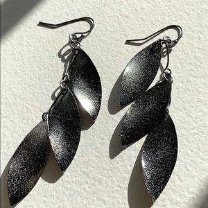 Dark silver sparkly earrings